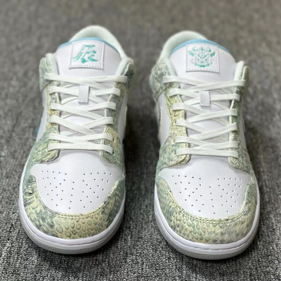 Dunk Low Steam Puppet White Green - Image 10