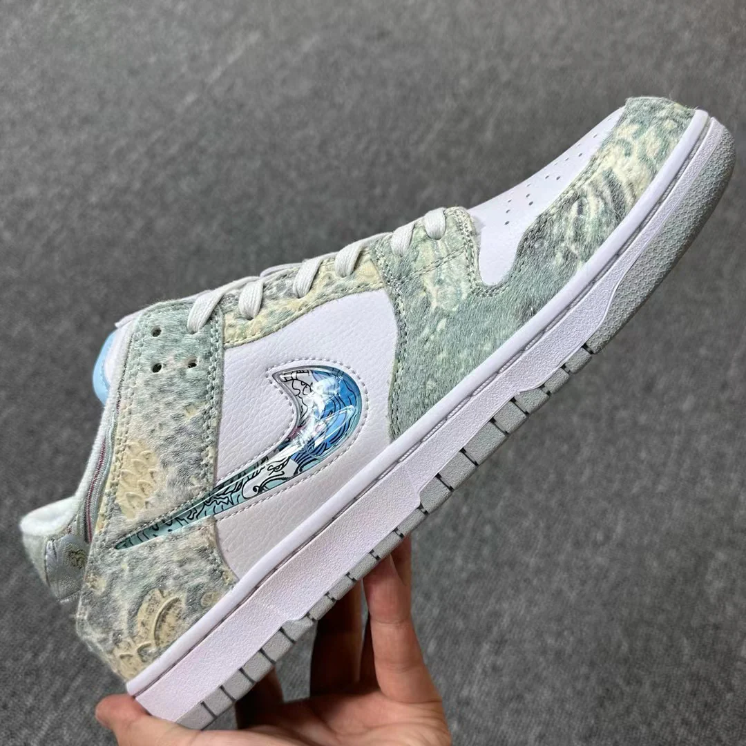 Dunk Low Steam Puppet White Green - Image 2
