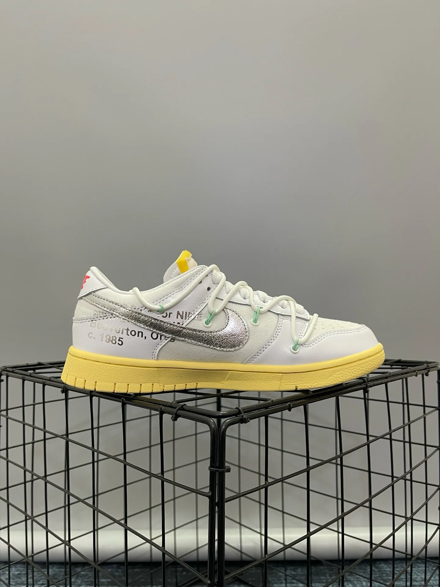 Dunk Low X OW Lot 1 - Image 3