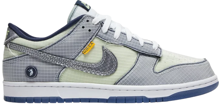 Dunk Low x UN/LA Passport Pack - Pistachio
