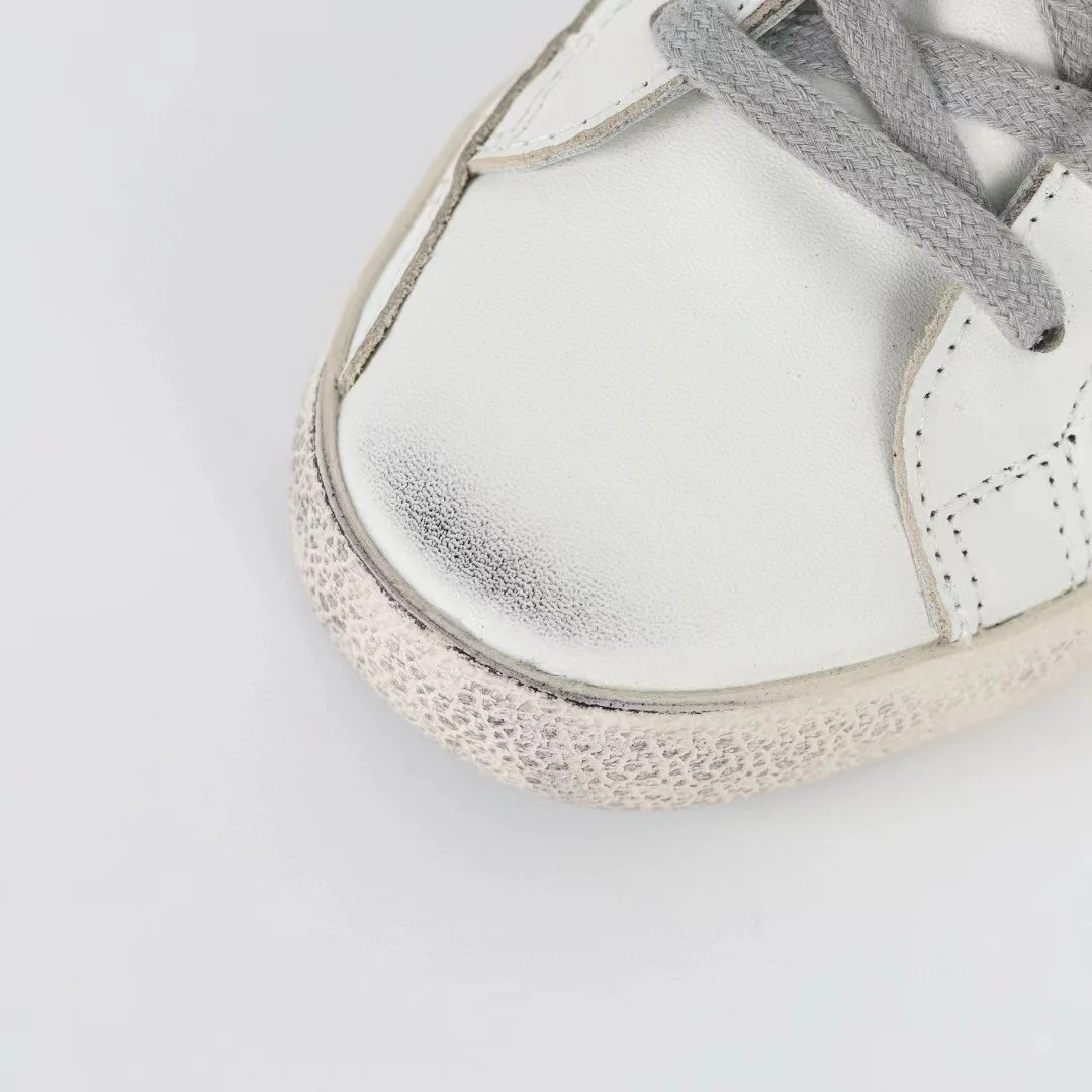 Golden Goose Super-Star Glitter Star Black Heel Tab - Image 6