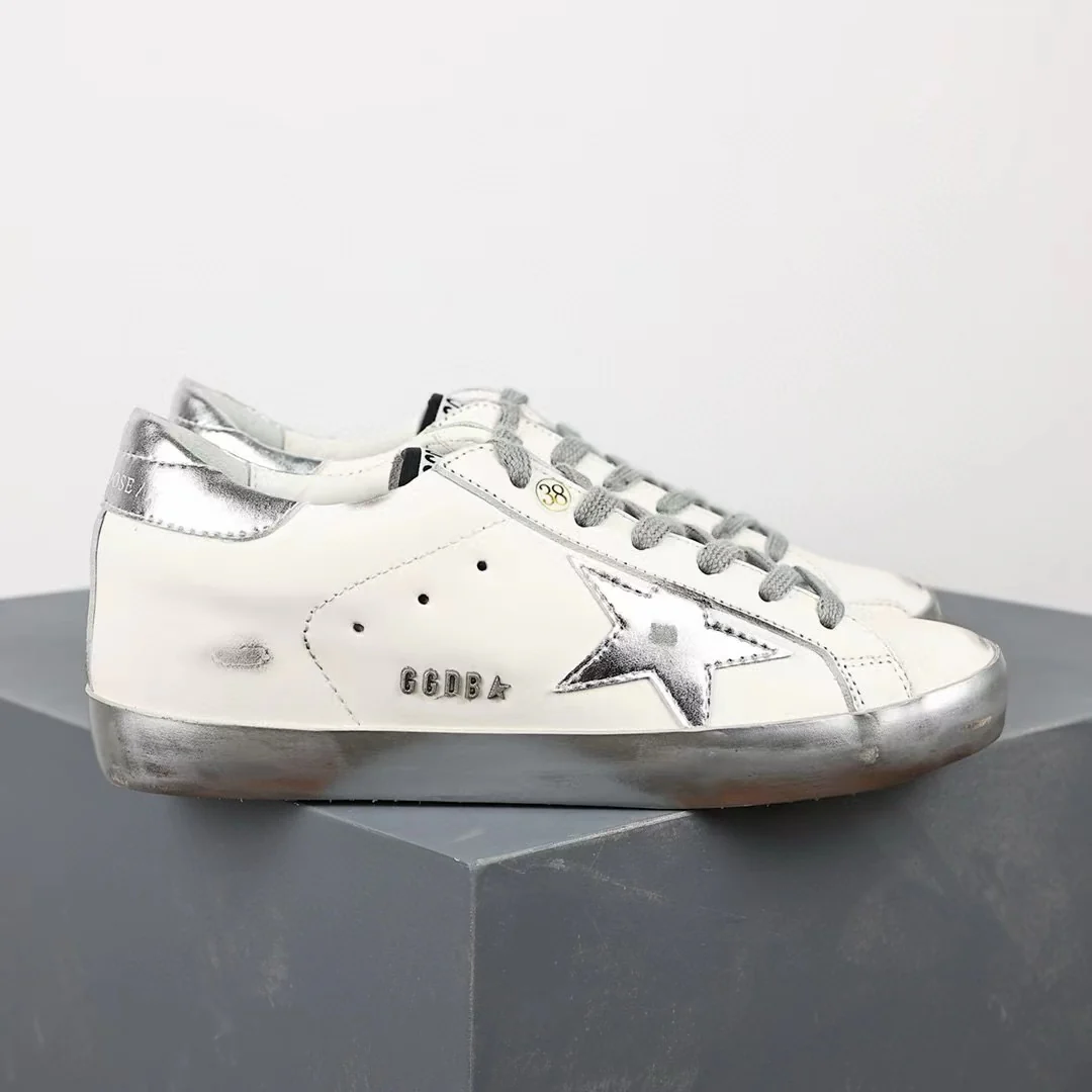 Golden Goose Super-Star Silver Star Silver Heel Tab Silver Sole - Image 4