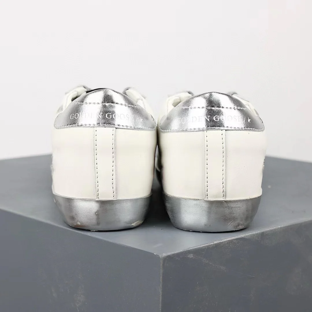 Golden Goose Super-Star Silver Star Silver Heel Tab Silver Sole - Image 9