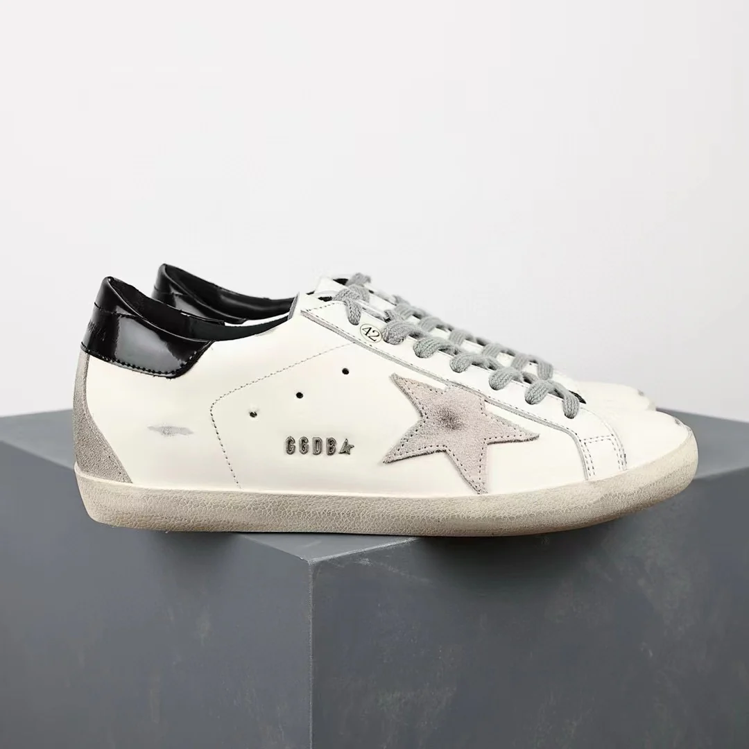 Golden Goose Super-Star Suede Star Black Glossy Heel Tab - Image 4
