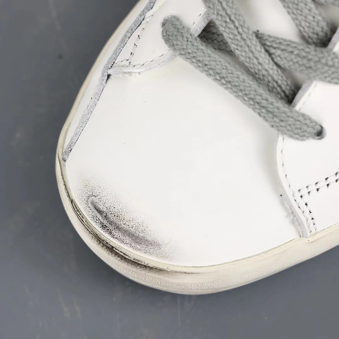 Golden Goose Super-Star Suede Star White Heel Tab - Image 6