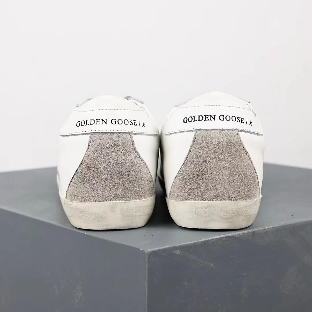 Golden Goose Super-Star Suede Star White Heel Tab - Image 9