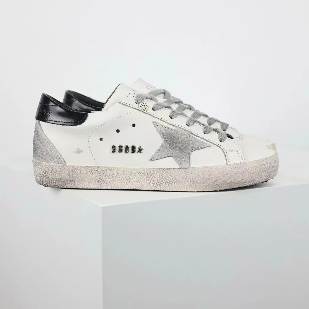 Golden Goose Super-Star Suede Star Black Heel Tab - Image 4