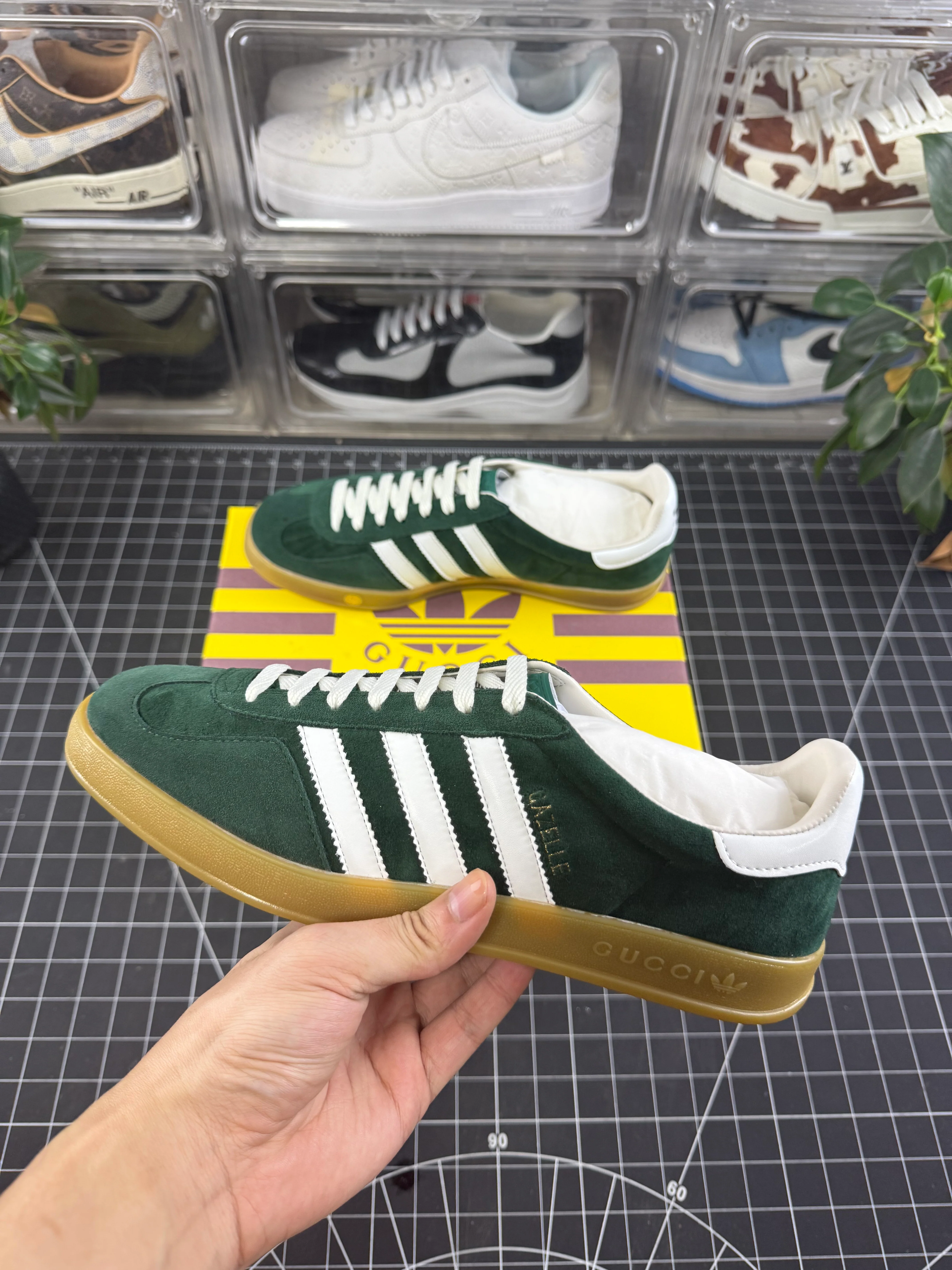 Gucci x Gazelle Green Suede - Image 3