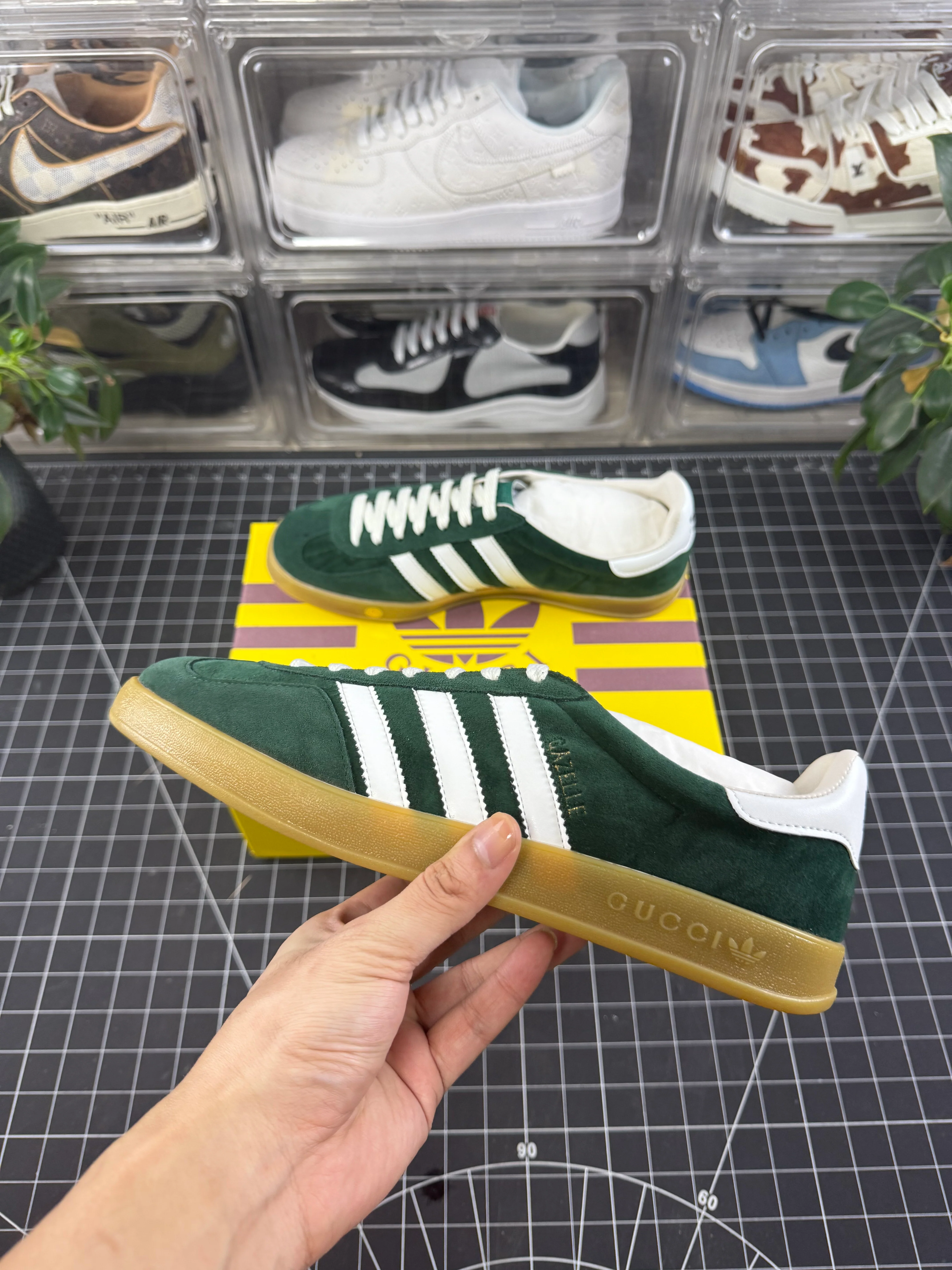Gucci x Gazelle Green Suede - Image 5