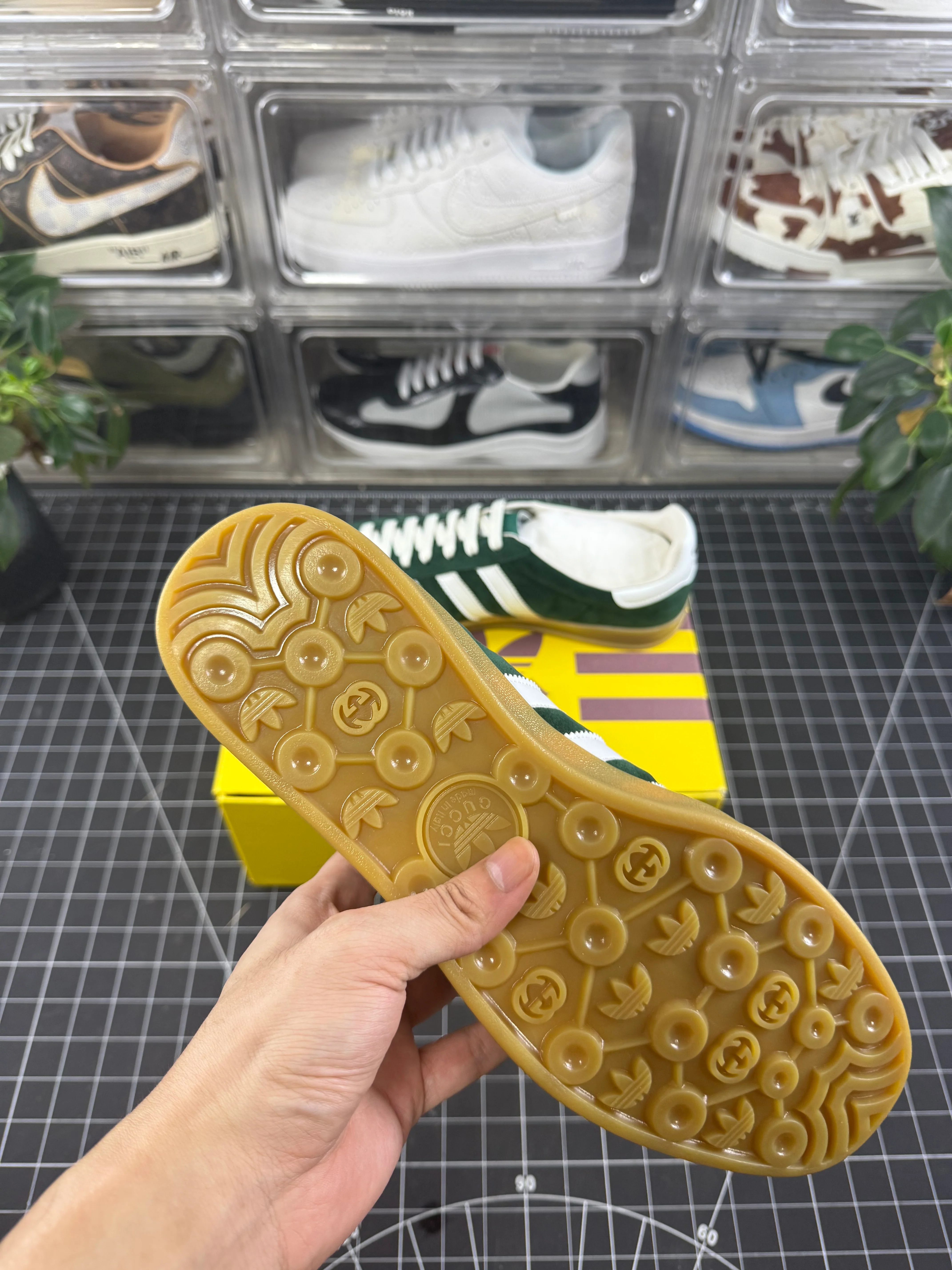 Gucci x Gazelle Green Suede - Image 7