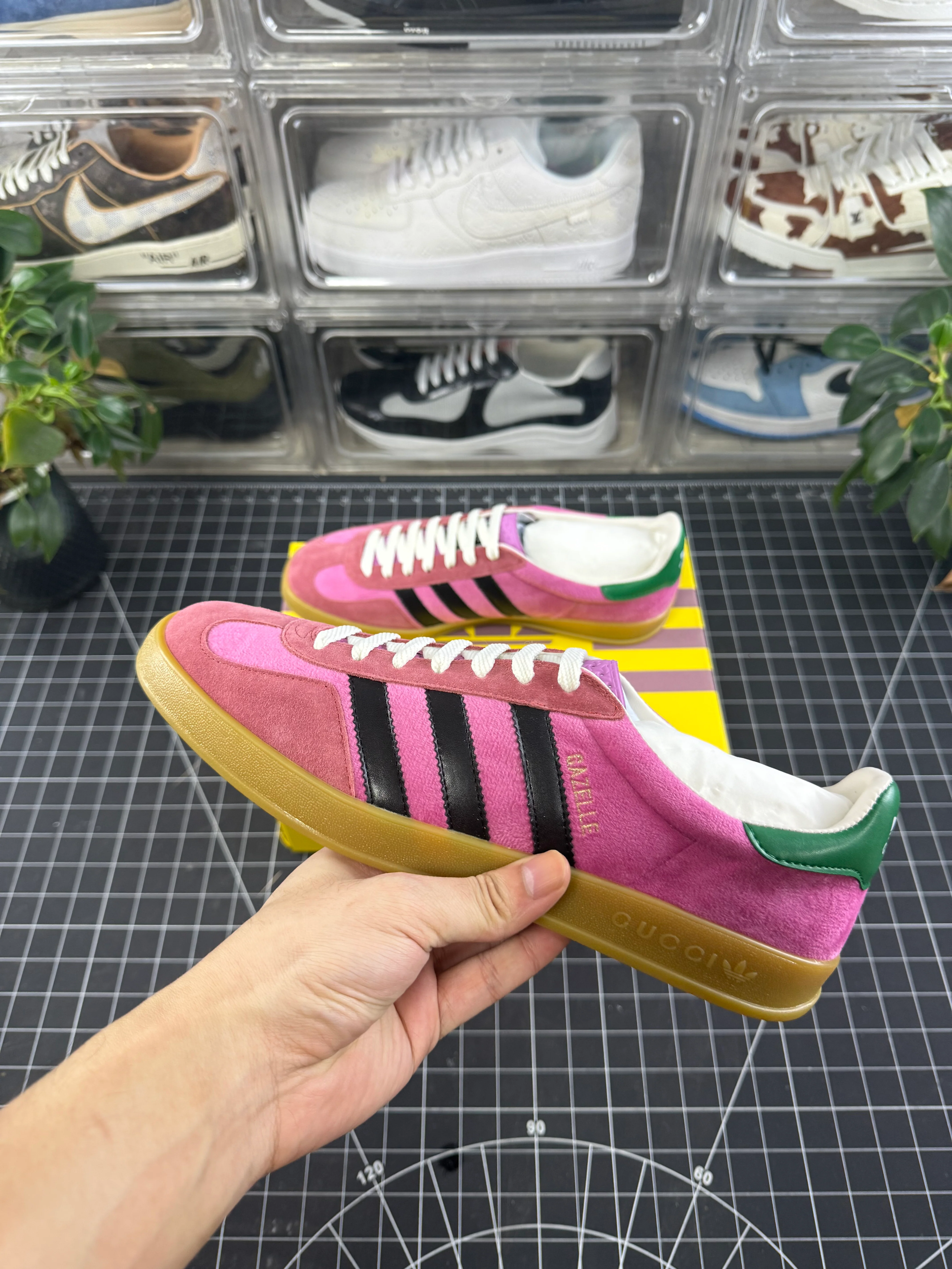 Gucci x Gazelle Pink Velvet - Image 4