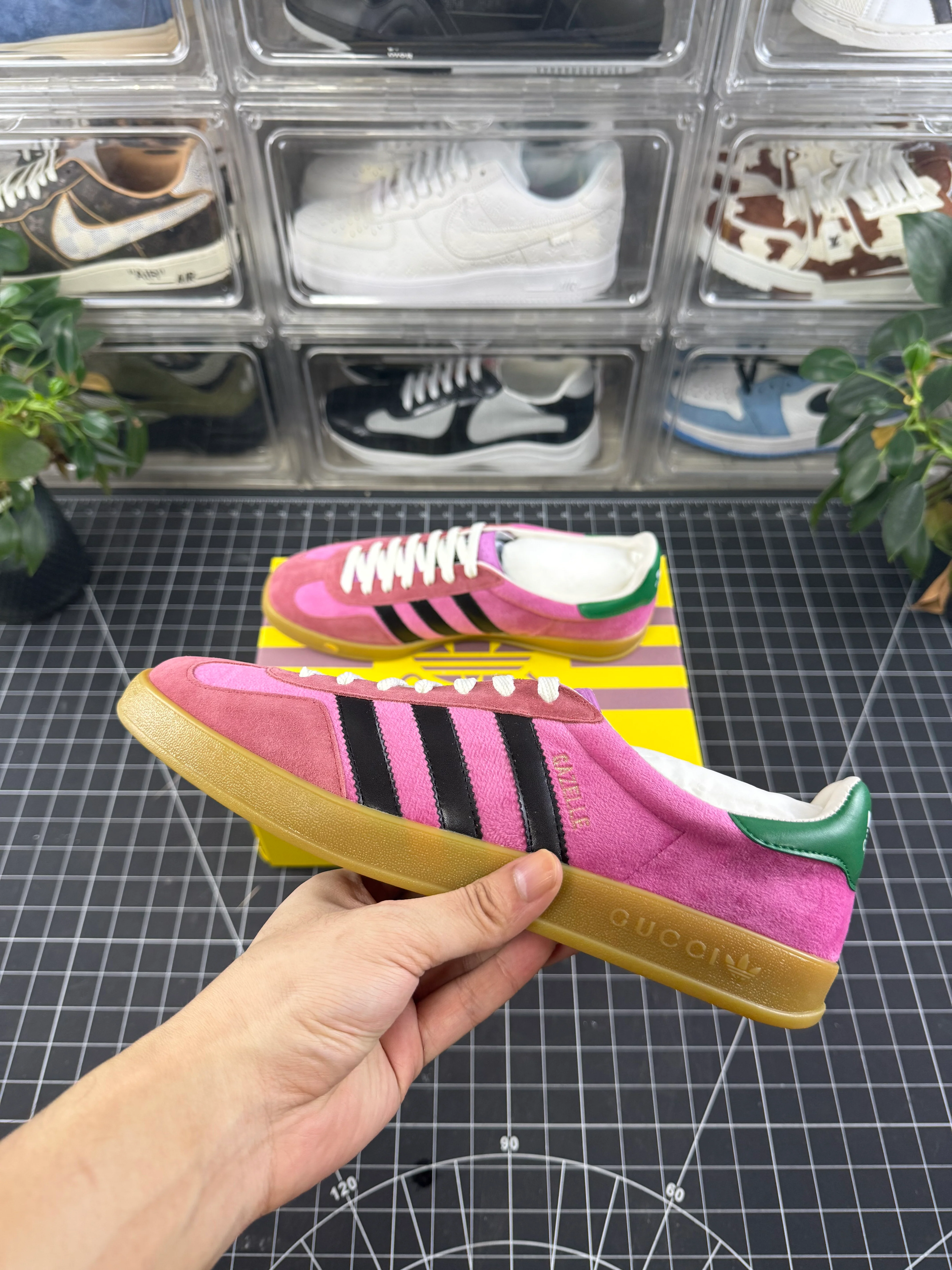 Gucci x Gazelle Pink Velvet - Image 5
