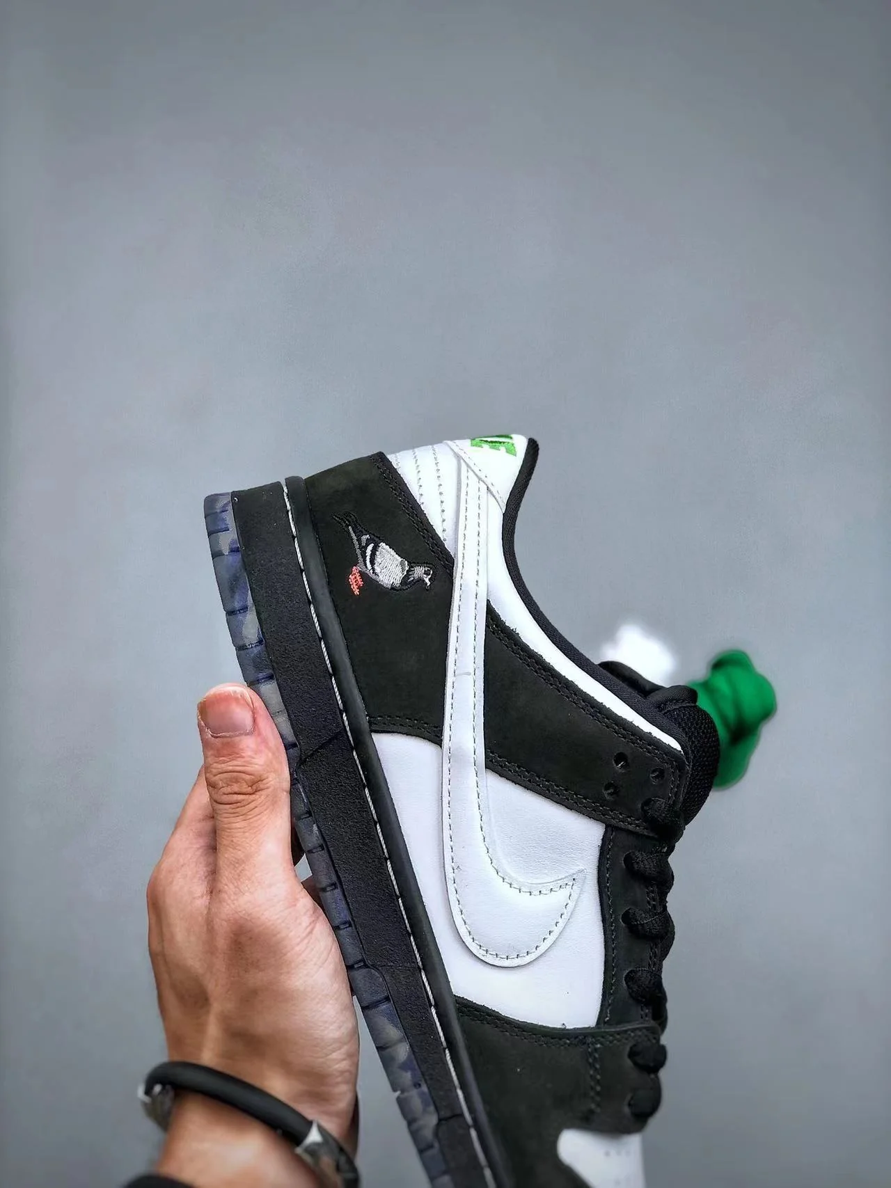 Jeff Staple x Dunk Low Pro SB 'Panda Pigeon' - Image 7
