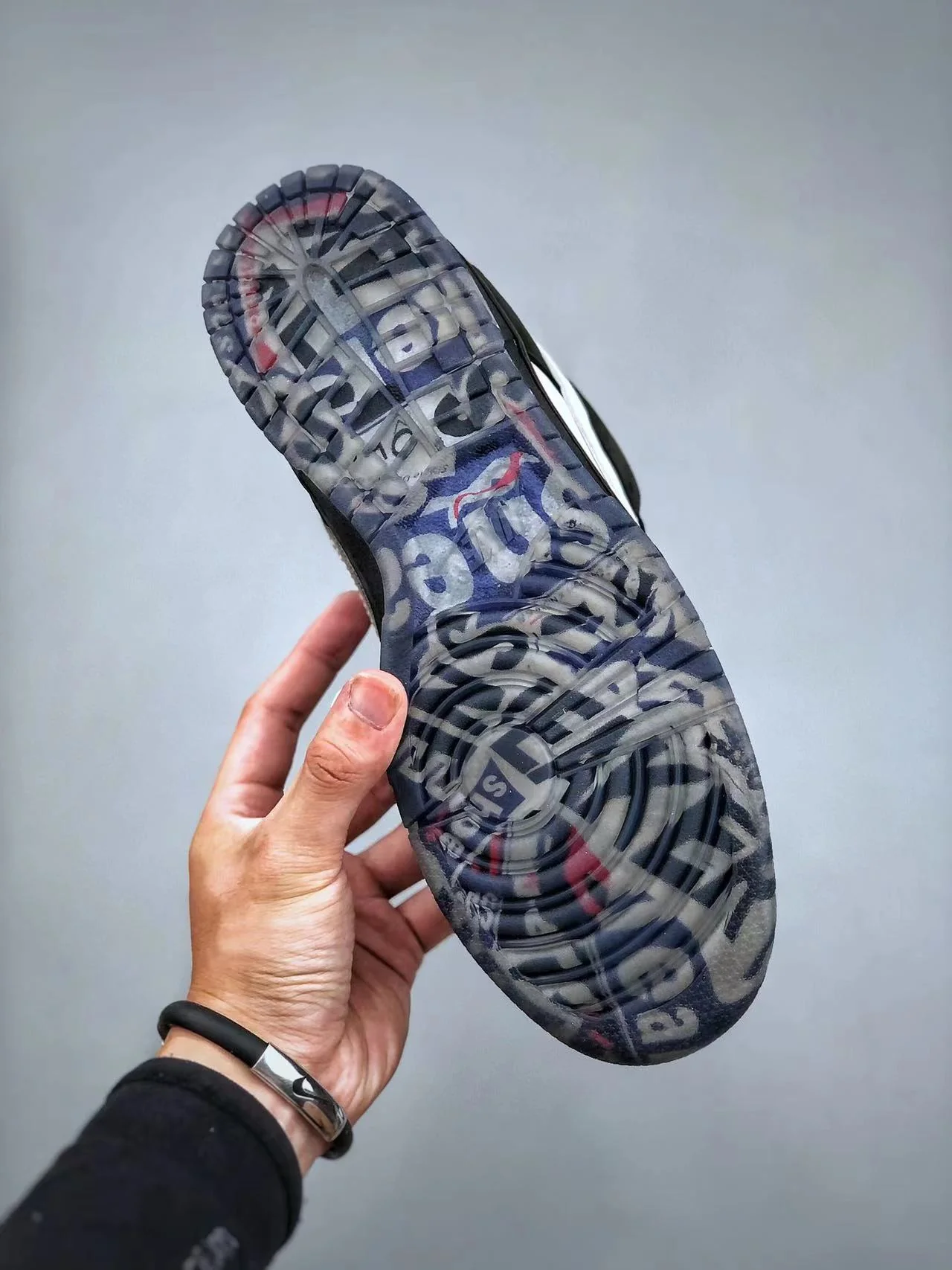 Jeff Staple x Dunk Low Pro SB 'Panda Pigeon' - Image 9