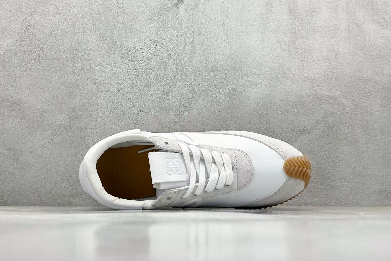 LOEWE Flowrunner White - Image 7