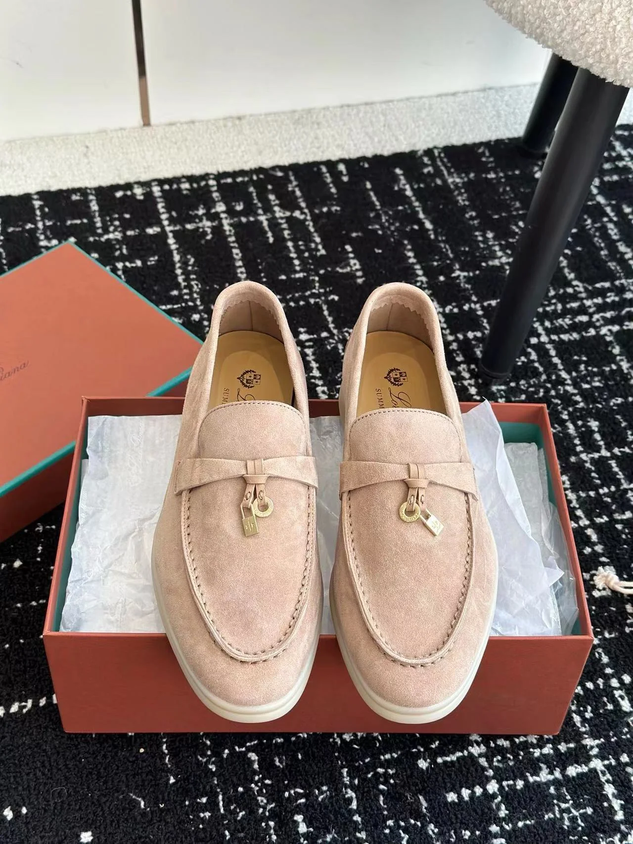 LP Charm | Summer Walk - Beige - Image 3