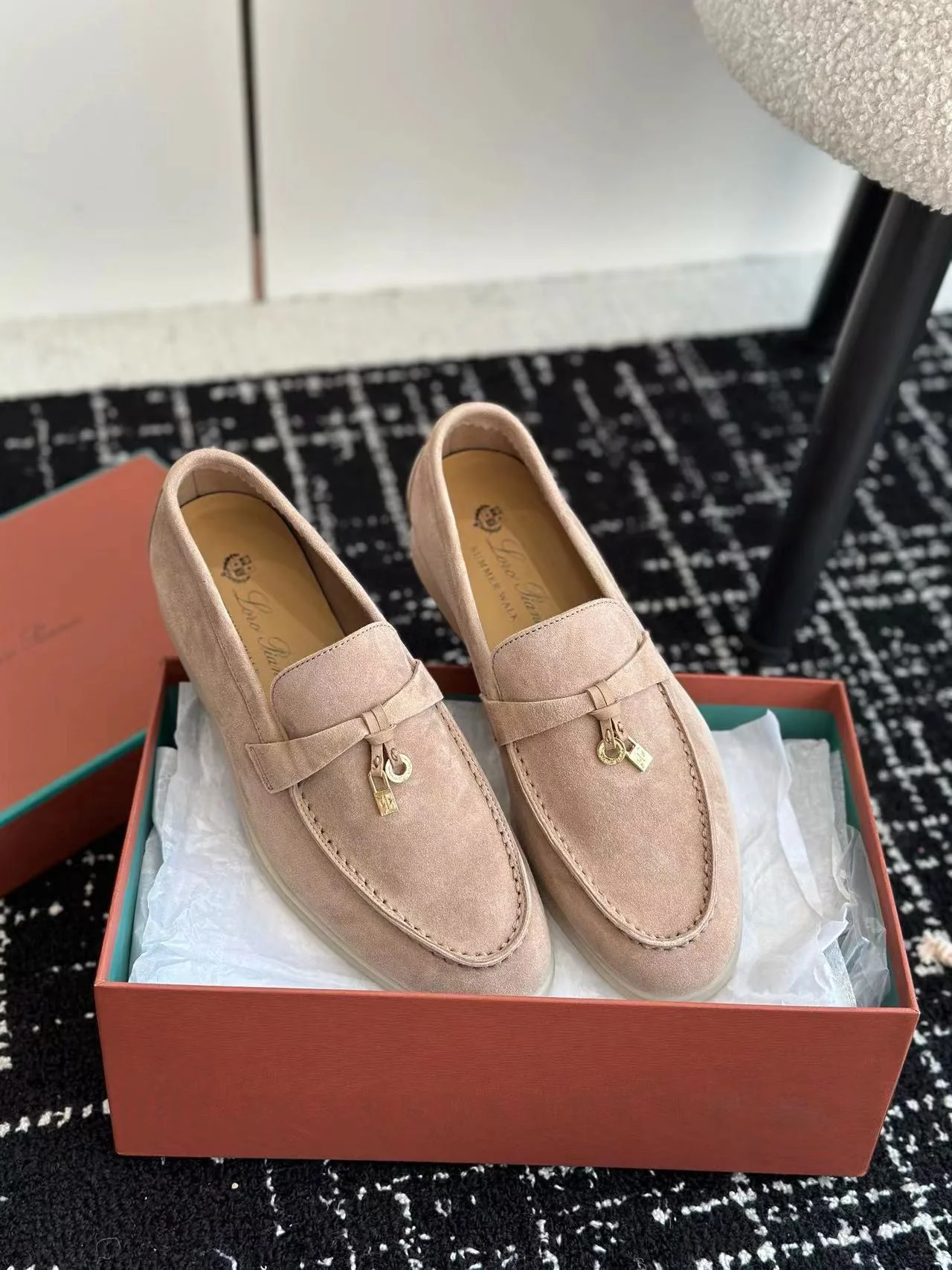 LP Charm | Summer Walk - Beige - Image 5
