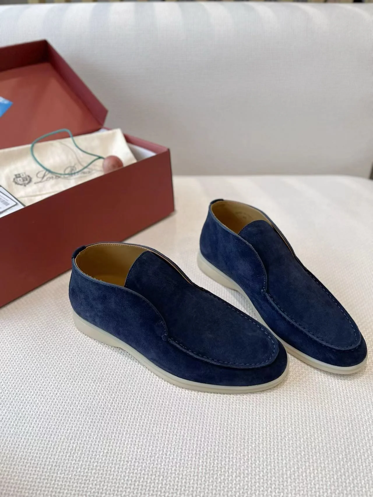 LP Open Walk Chukka Boots - Navy - Image 3