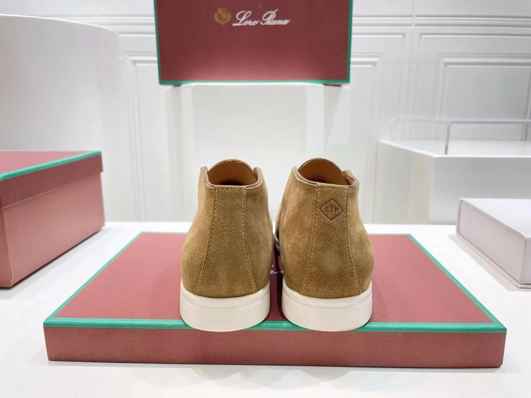 LP Open Walk Chukka Boots - Tan - Image 9