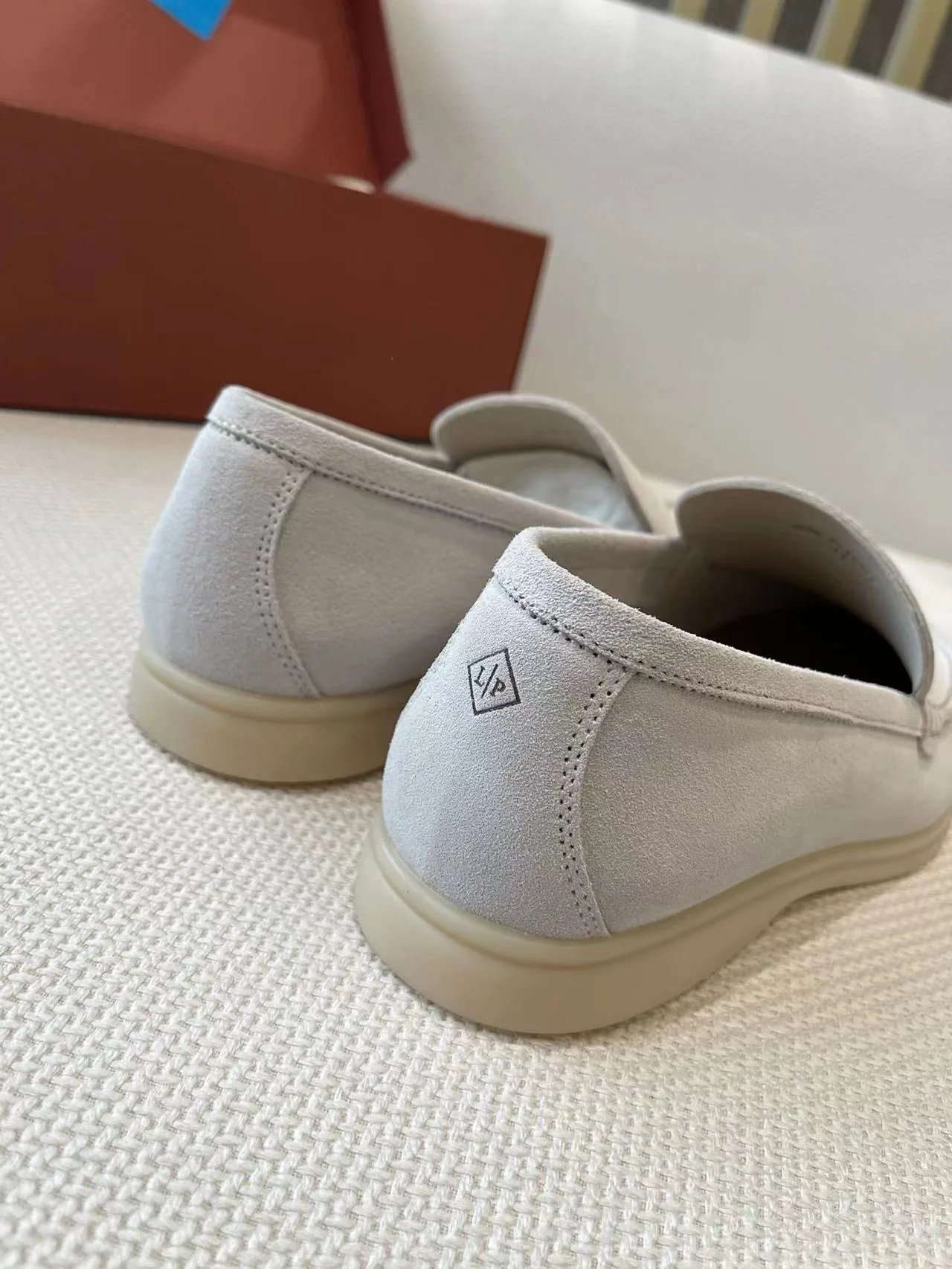 LP Summer Walk - Classic Beige - Image 5