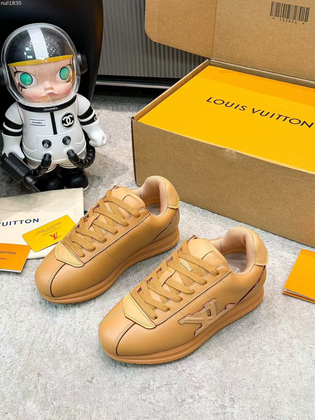 LV Butter Soft Tan - Image 4