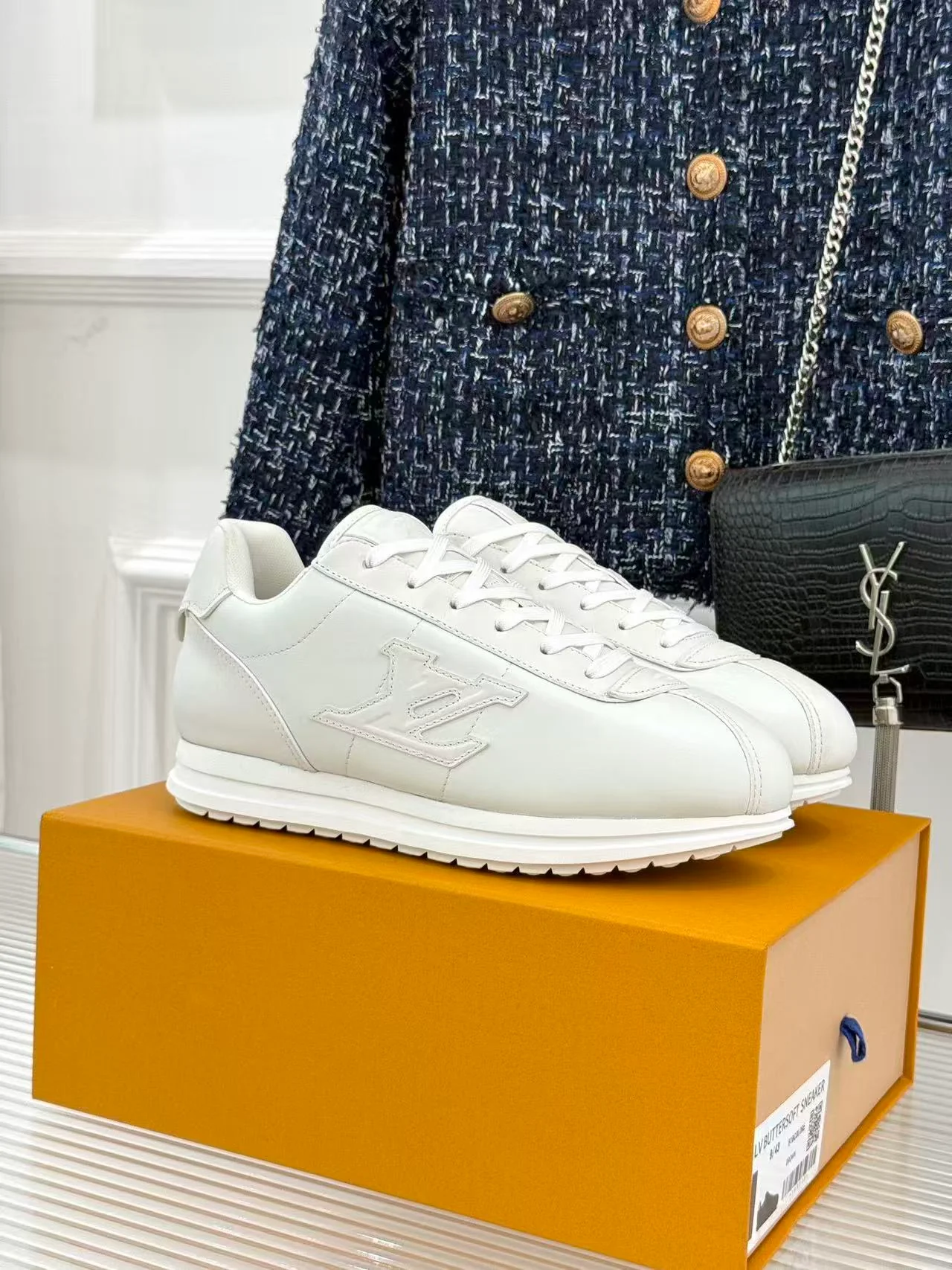 LV Butter Soft White - Image 2