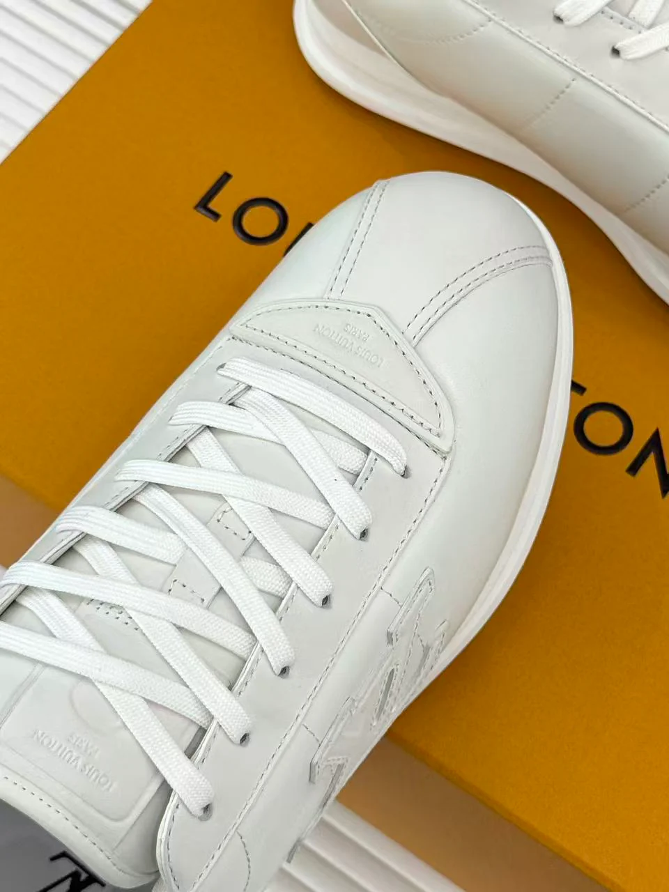 LV Butter Soft White - Image 8