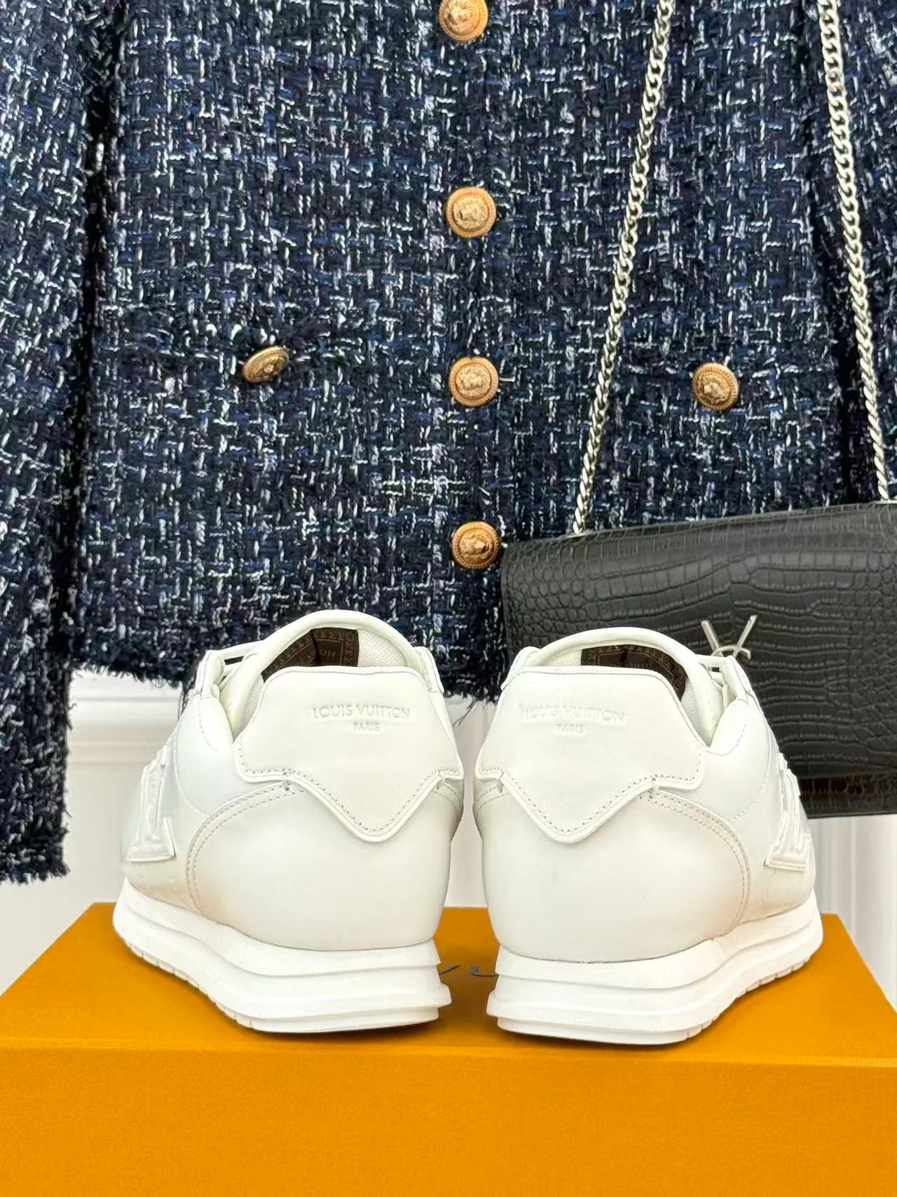 LV Butter Soft White - Image 9