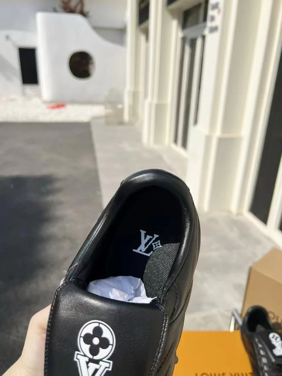 LV Soccer Sneaker Noir - Image 9