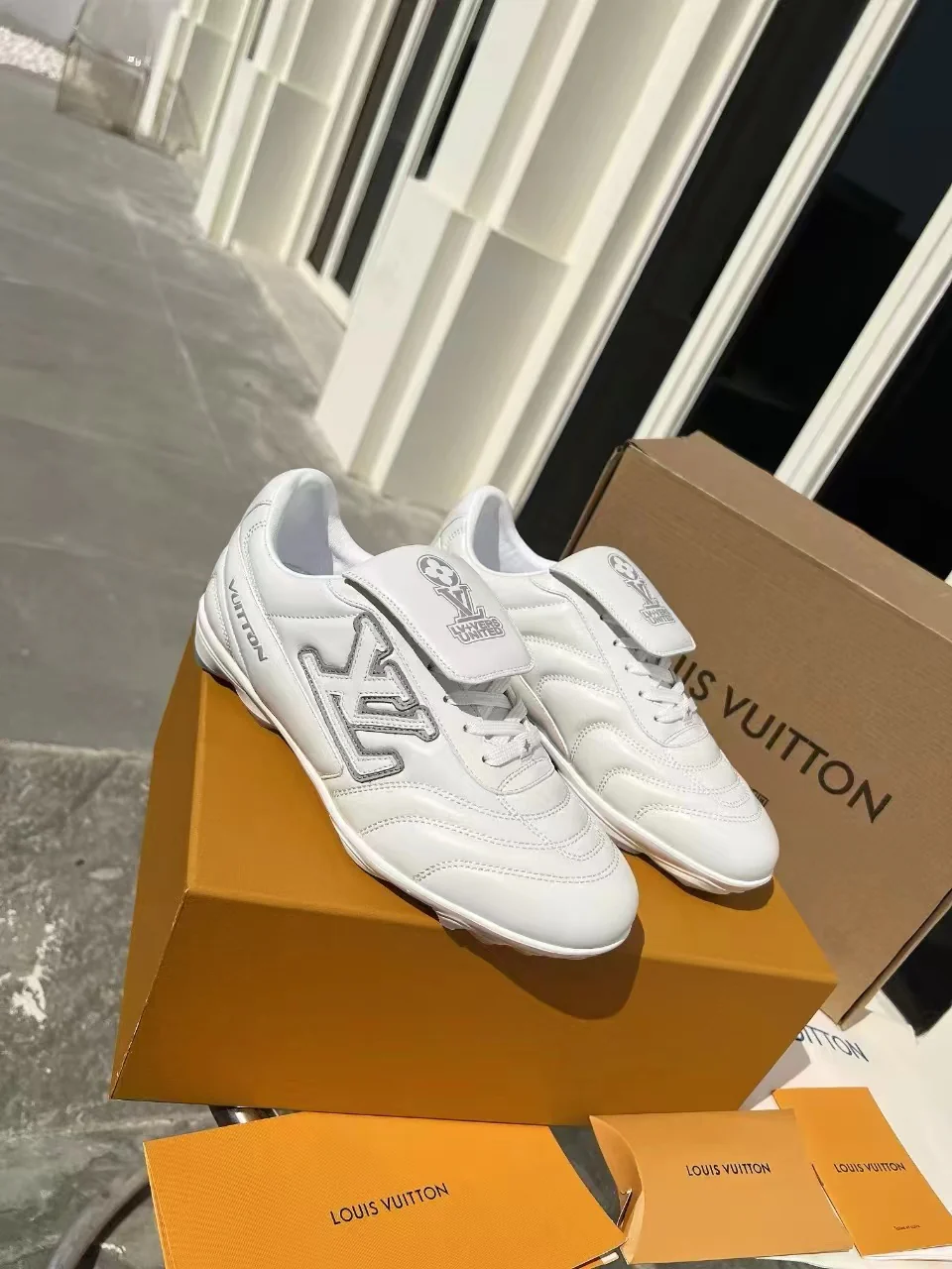 LV Soccer Sneaker White - Image 9