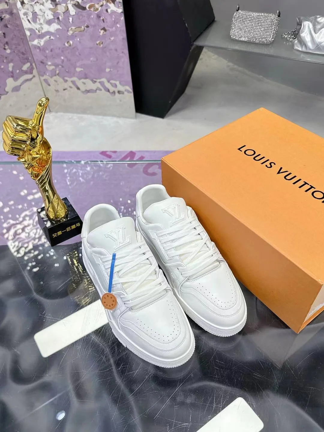 LV Trainers #54 Distressed Sneaker White - Image 6