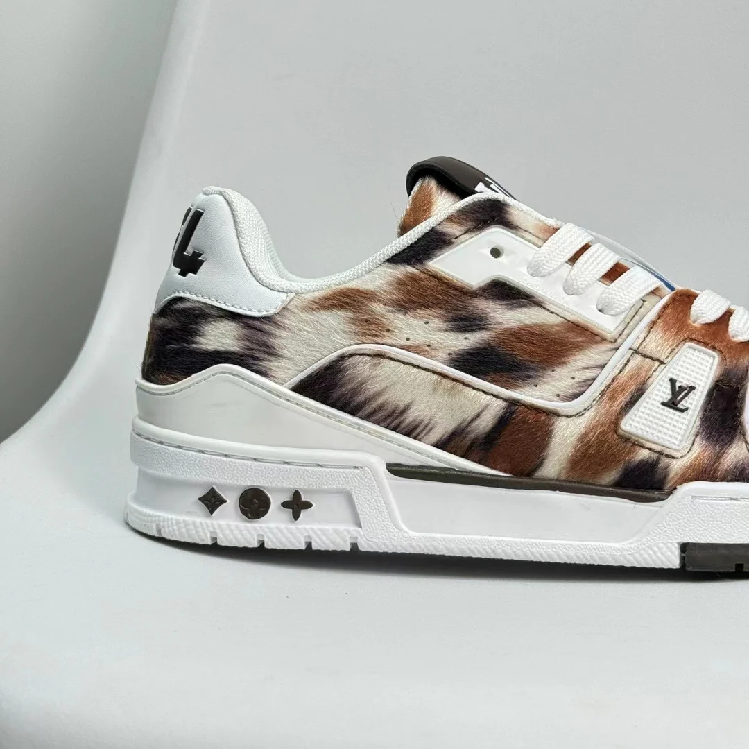 LV Trainers #54 Mule Marron - Image 9
