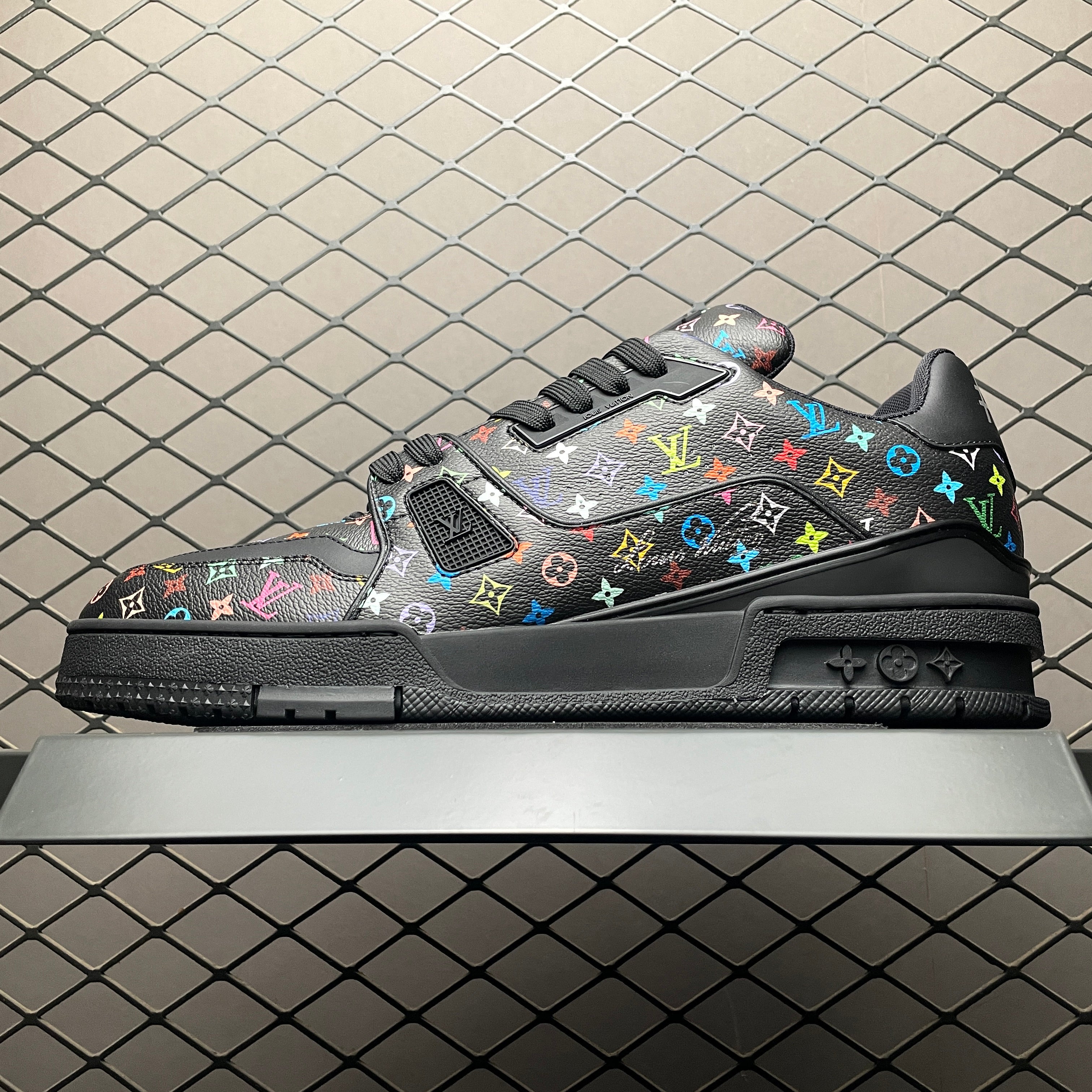 LV Trainers #54 Murakami 2025 Black - Image 3
