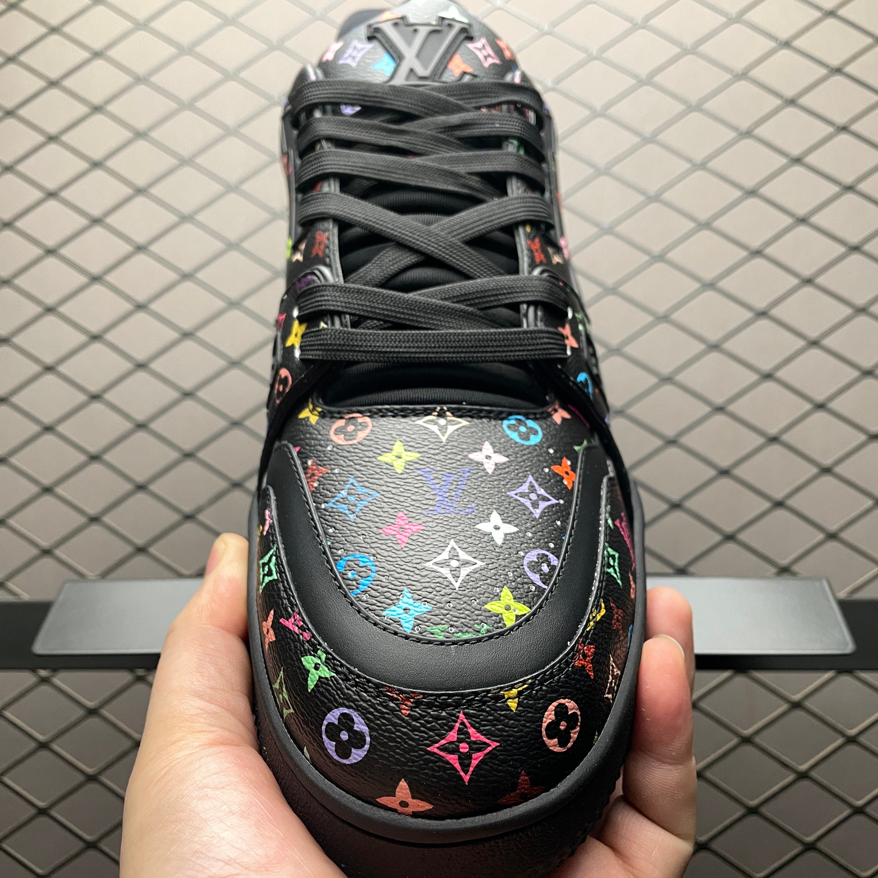 LV Trainers #54 Murakami 2025 Black - Image 9