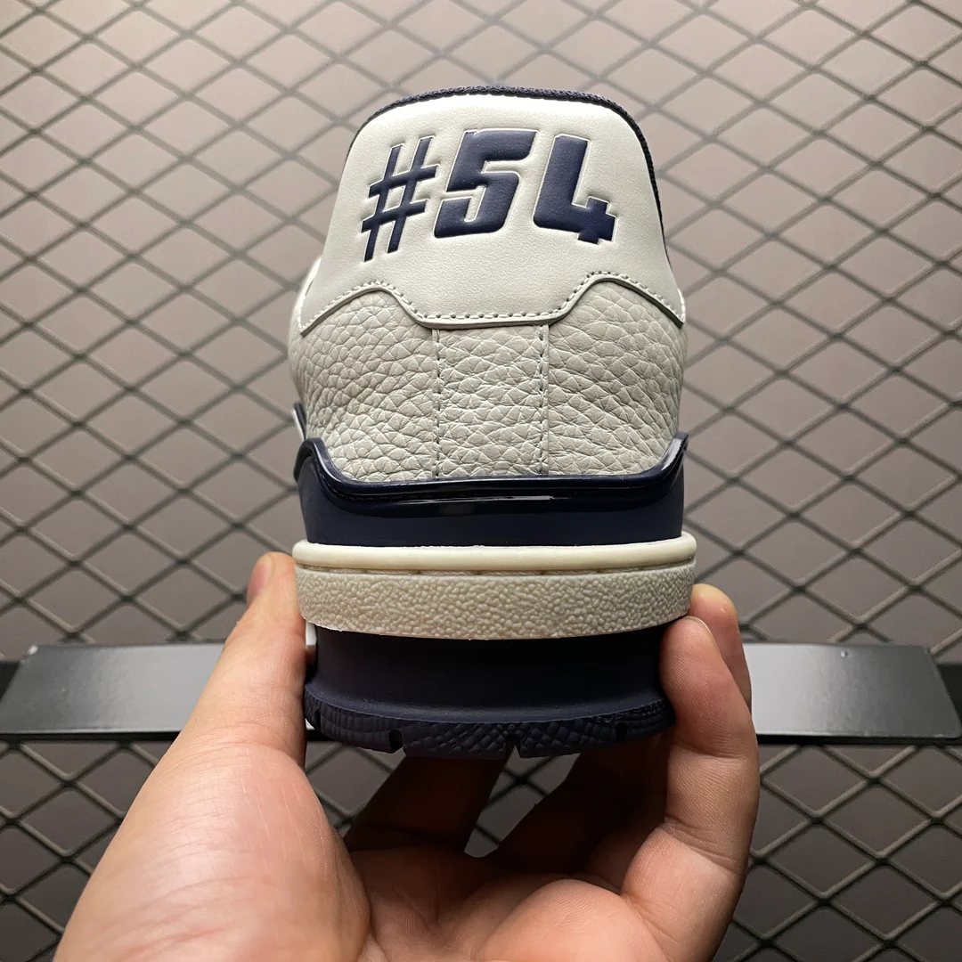 LV Trainers #54 Signature White Marine - Image 4