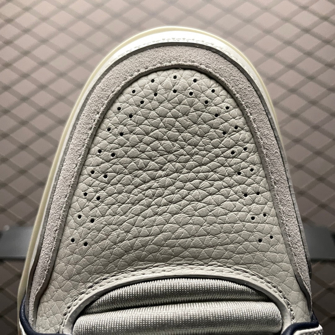 LV Trainers #54 Signature White Marine - Image 9
