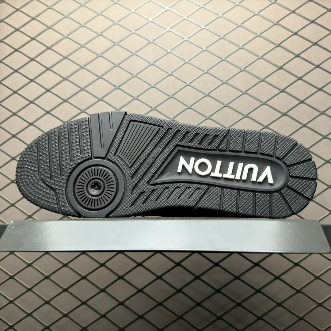 LV Trainers Black Embossed Monogram - Image 7