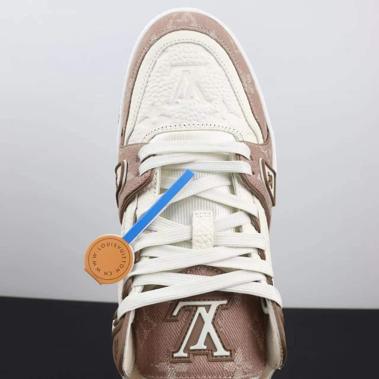 LV Trainers Brown - Image 3