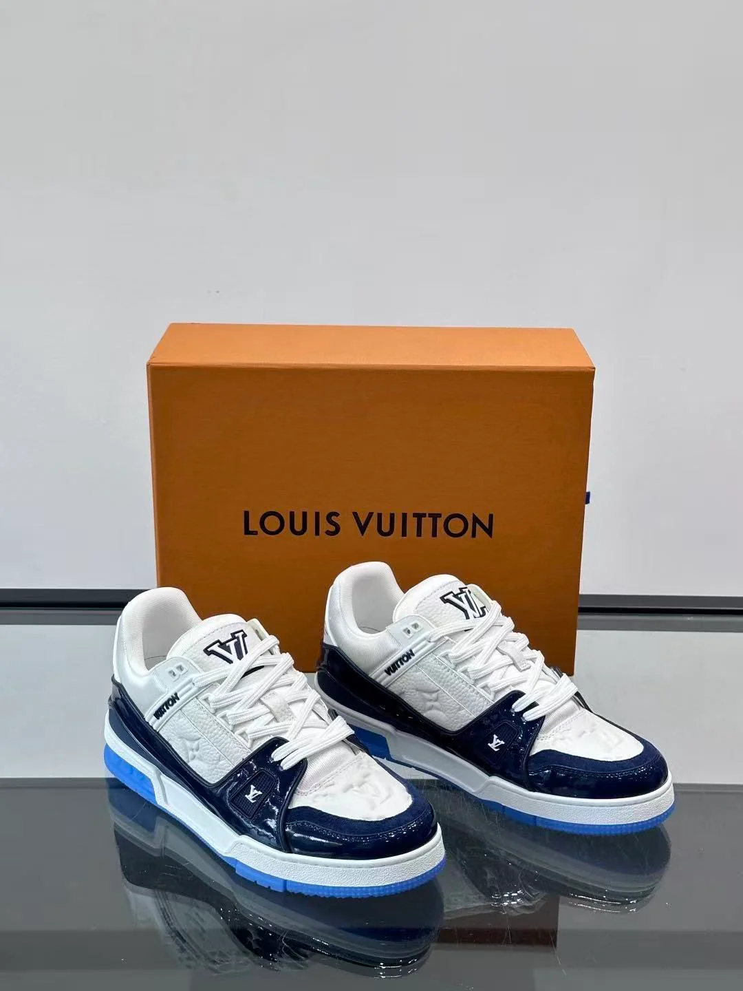 LV Trainers Cool Blue - Image 10