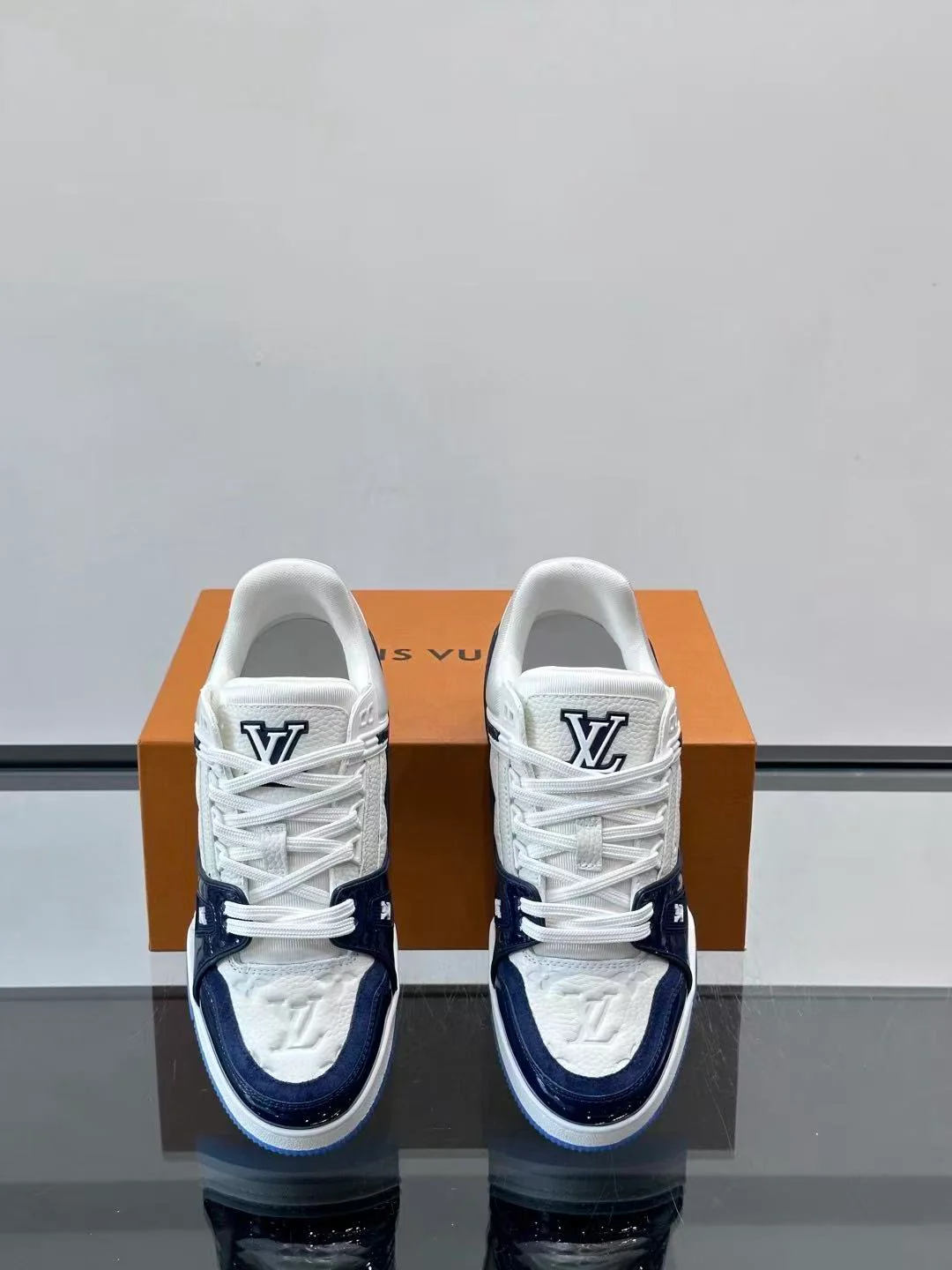 LV Trainers Cool Blue - Image 6