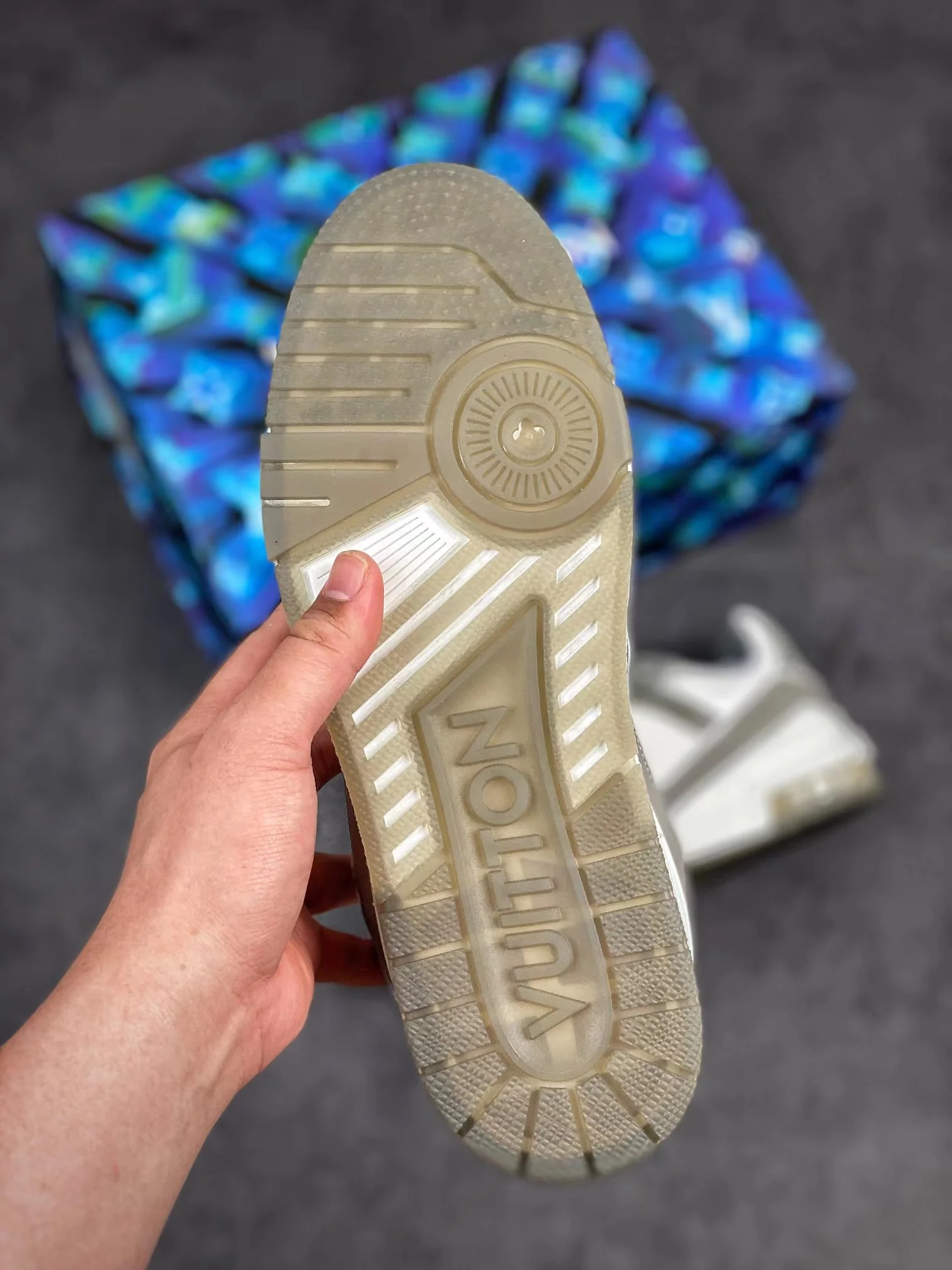 LV Trainers Grey - Image 5