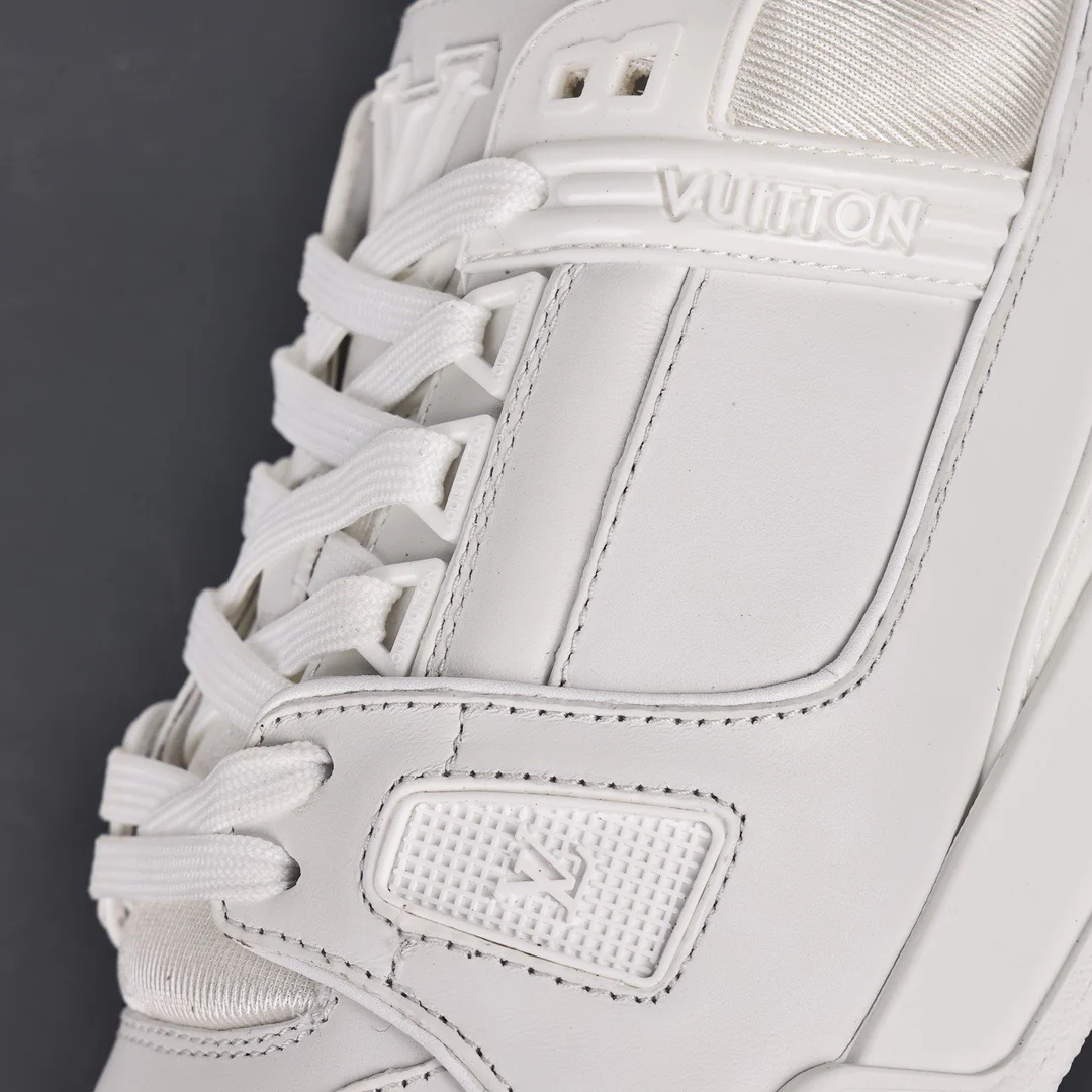 LV Trainers Triple White - Image 10