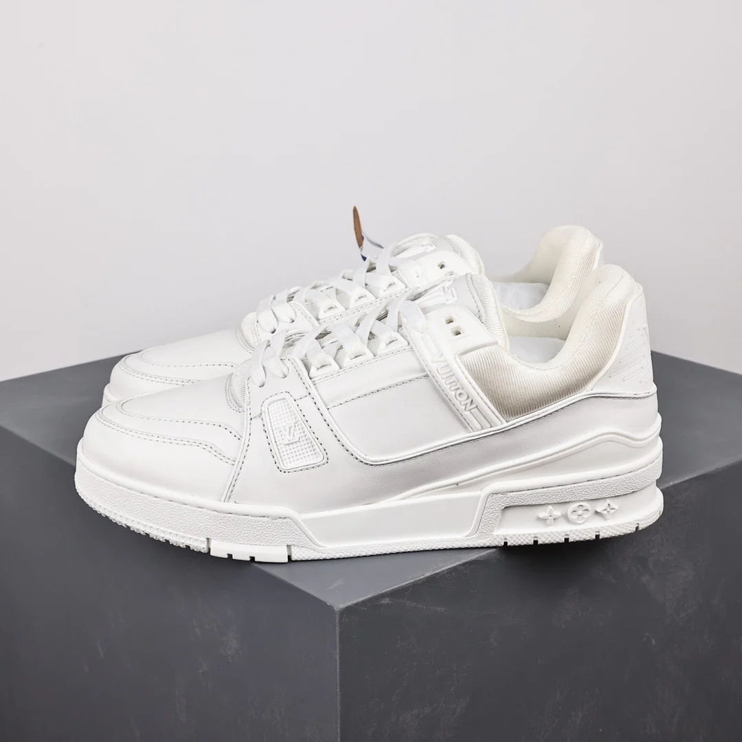 LV Trainers Triple White - Image 3