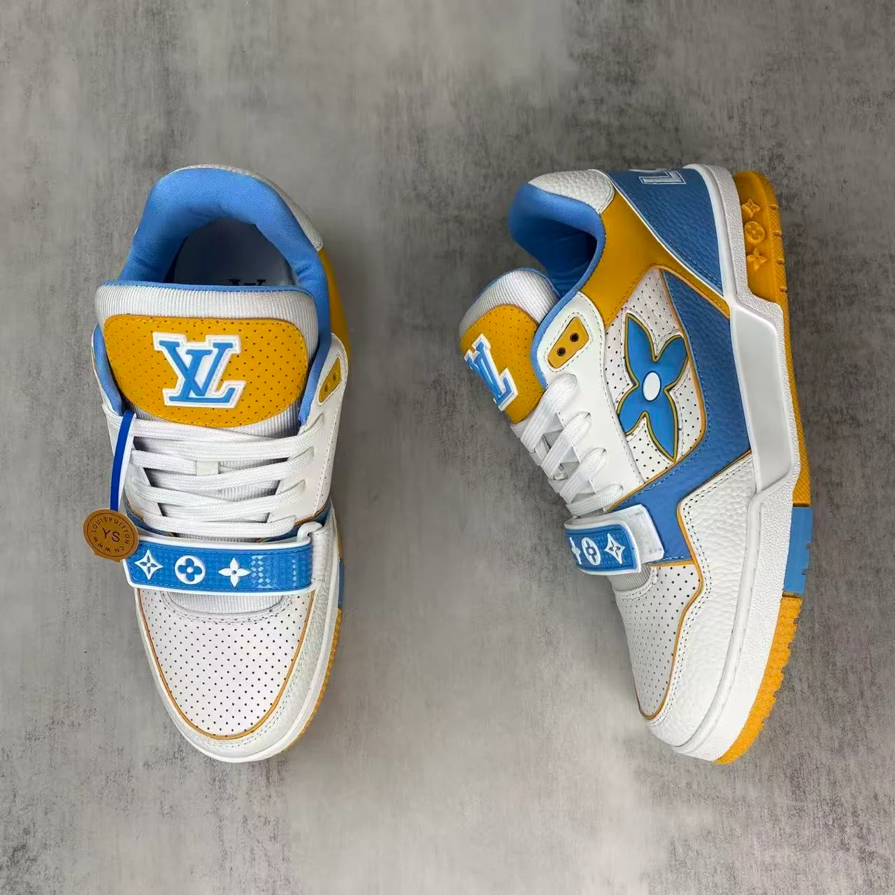 LV Trainers Velcro Blue Yellow - Image 2