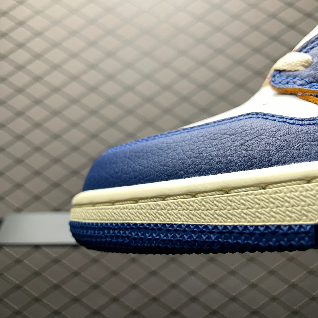 AJ1 Retro High Union LA Blue Toe - Image 10