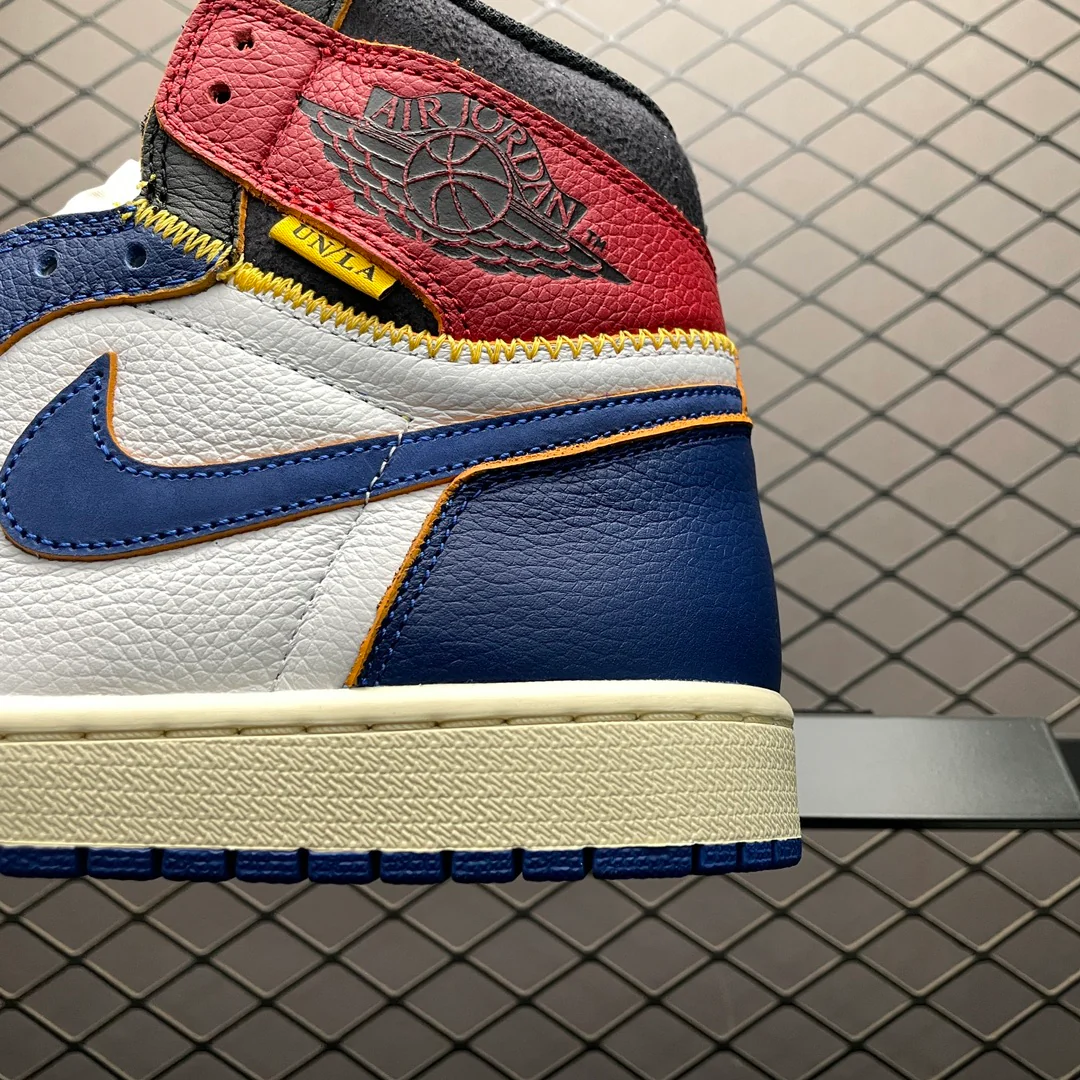 AJ1 Retro High Union LA Blue Toe - Image 5
