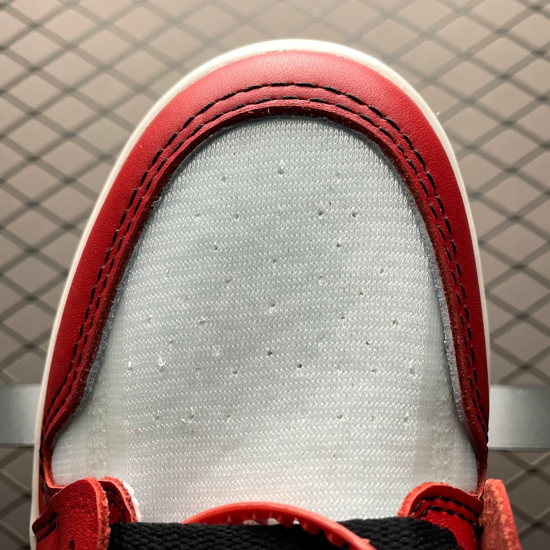 AJ1 X OW Chicago Red - Image 8