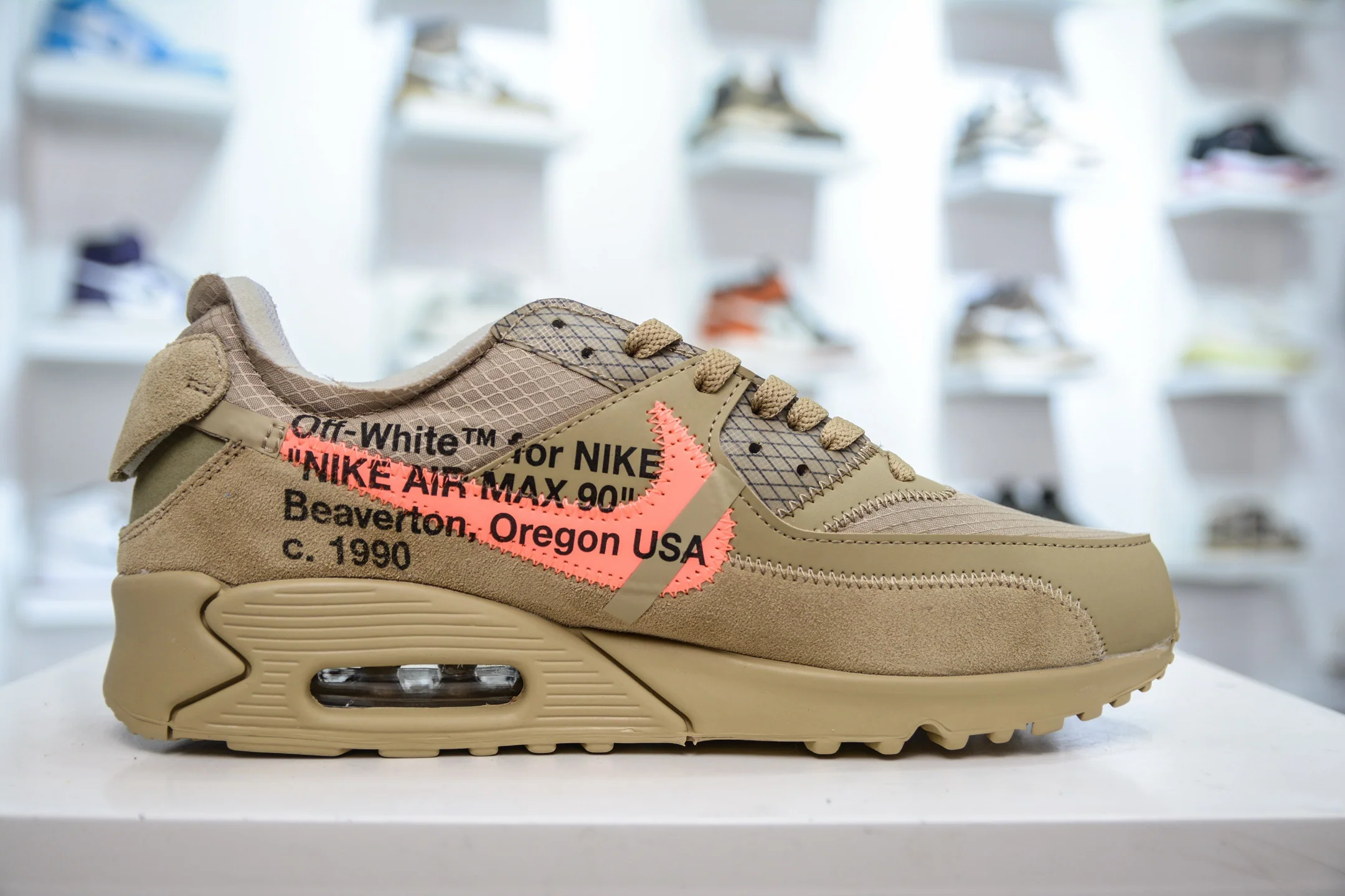 AM90 X OW Desert Ore - Image 4