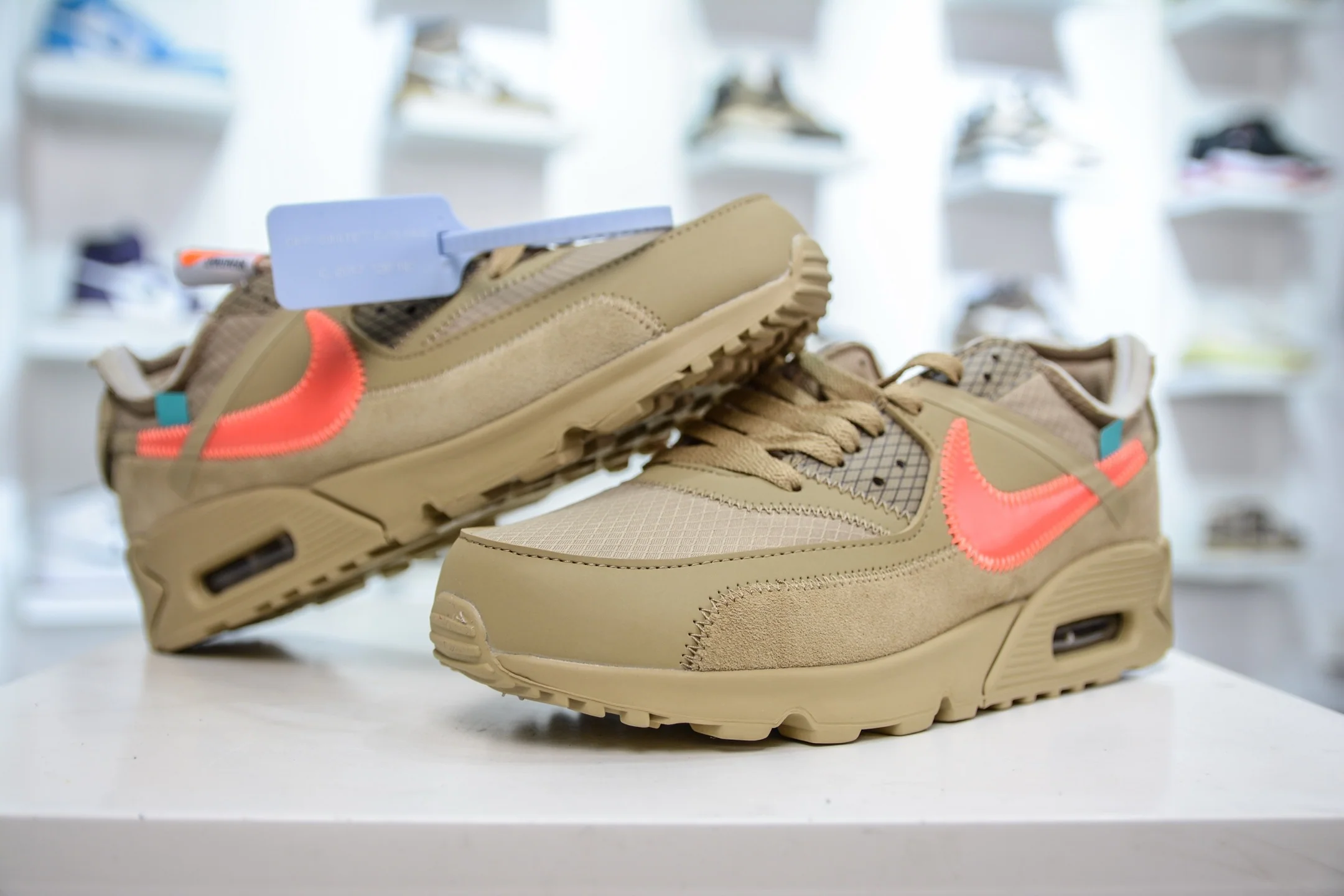 AM90 X OW Desert Ore - Image 5