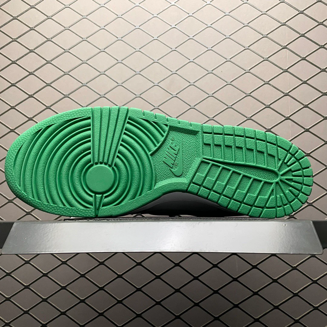 Dunk Low X OW Pine Green - Image 6